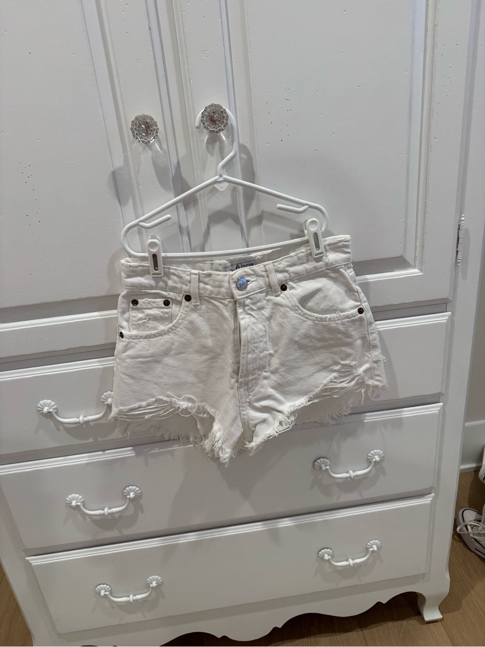 Zara White Distressed Denim Cutoff Shorts